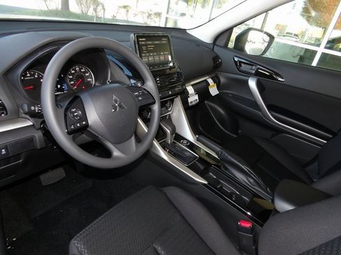 New 2026 Mitsubishi Eclipse Cross ES image 11