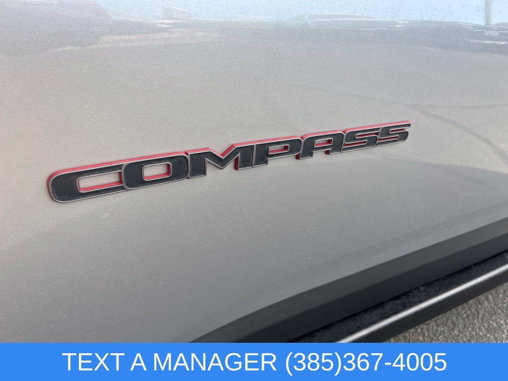 Used 2022 Jeep Compass Trailhawk w/ Trailhawk Elite Group AWD/4WD image 10