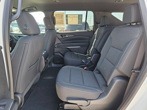 Certified 2026 Chevrolet Traverse LT w/ Midnight/Sport Edition FWD image 14