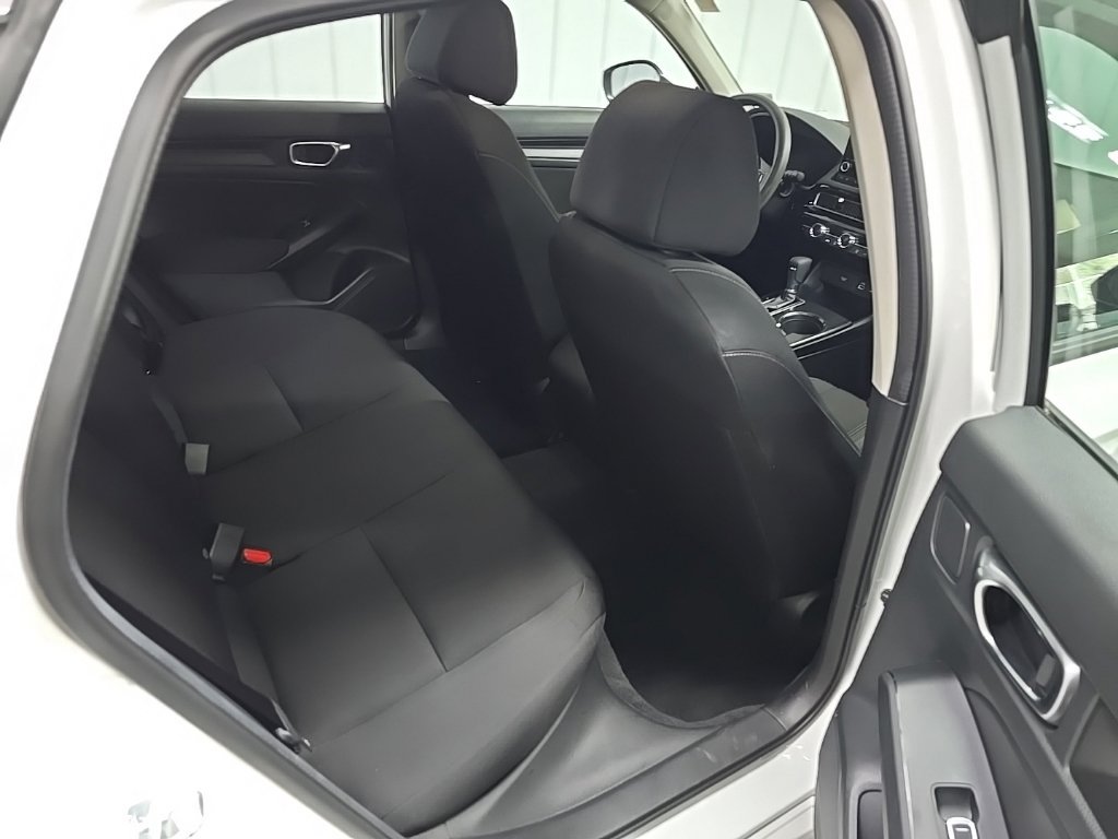 Used 2023 Honda Civic LX image 17
