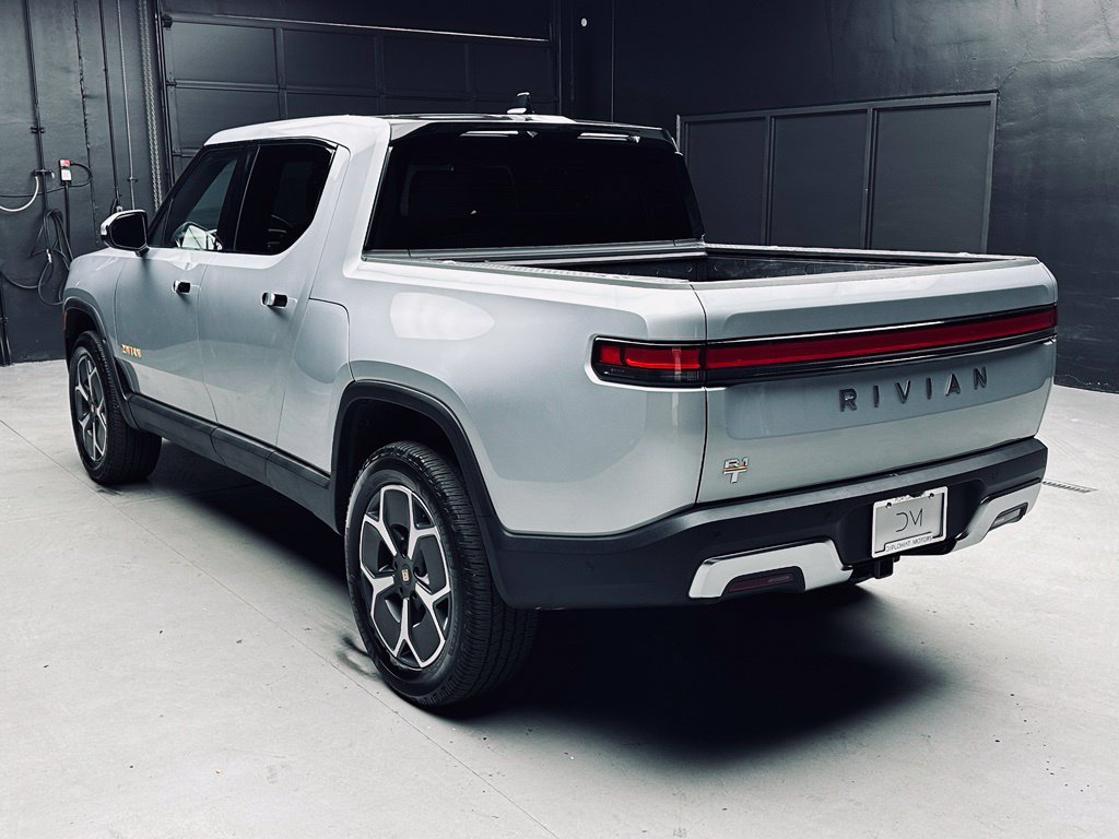 Used 2022 Rivian R1T Adventure AWD/4WD image 5
