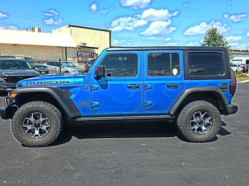 Used 2022 Jeep Wrangler Unlimited Rubicon w/ LED Lighting Group AWD/4WD image 4