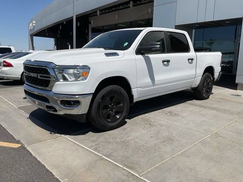 Used 2023 RAM 1500 Big Horn AWD/4WD image 2