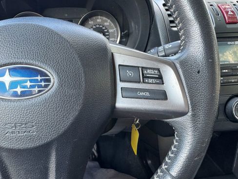 Used 2015 Subaru Forester 2.5i Limited AWD/4WD image 30