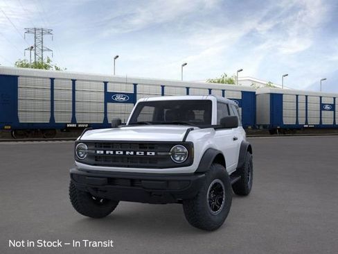 New 2026 Ford Bronco 2-Door image 2