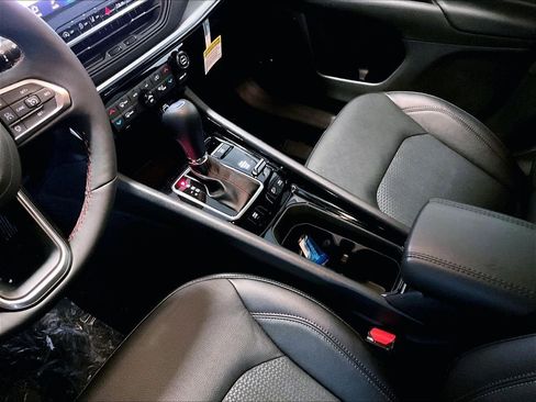 New 2026 Jeep Compass Trailhawk w/ Sun, Sound & Navigation Group image 14