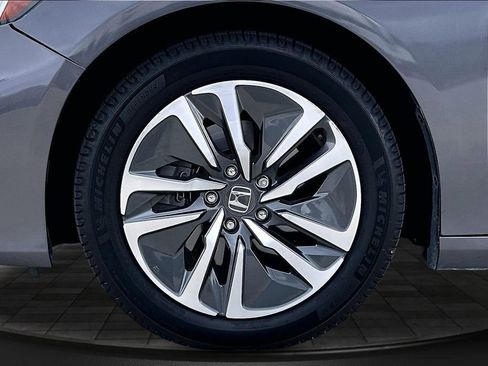 Used 2021 Honda Accord EX image 32