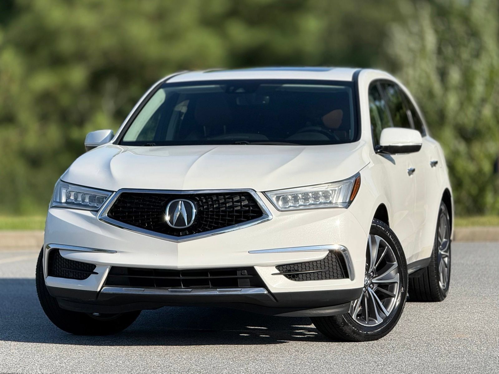 Used 2020 Acura MDX w/ Technology Package FWD image 1