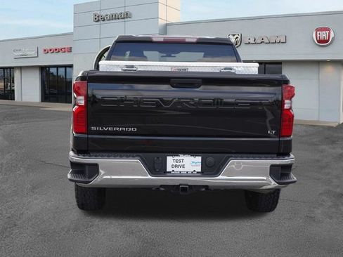 Used 2020 Chevrolet Silverado 1500 LT AWD/4WD image 6