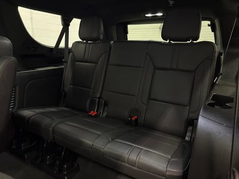 Used 2023 Chevrolet Suburban RST w/ Luxury Package AWD/4WD image 33
