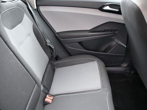 Used 2024 Volkswagen Taos S image 19