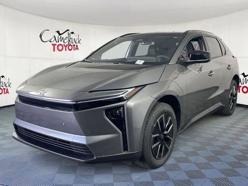 Used 2026 Toyota bZ XLE image 4