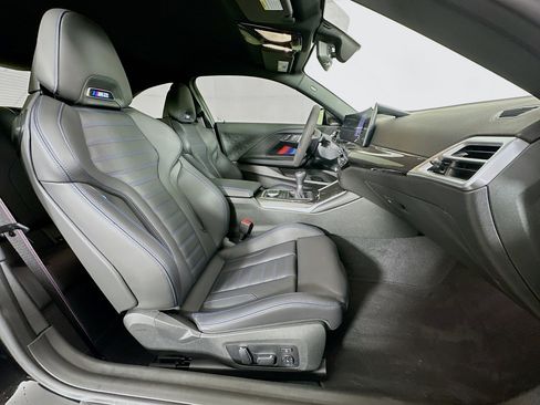 Used 2025 BMW M2 image 31