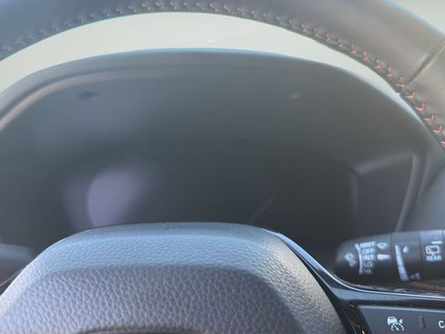 Used 2025 Honda HR-V Sport image 10