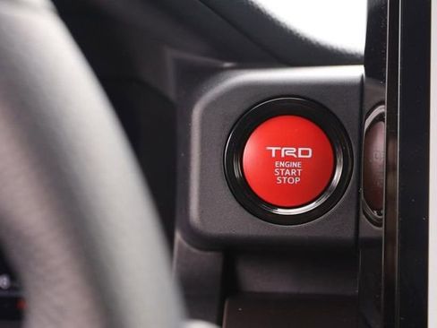 Used 2024 Toyota Tacoma TRD Sport image 14