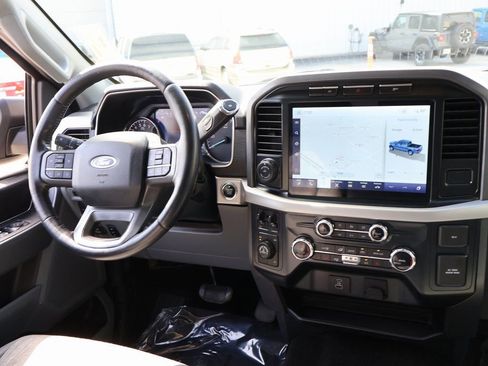 Used 2022 Ford F150 XLT w/ Equipment Group 302A High image 13