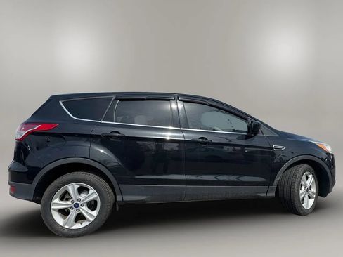 Used 2014 Ford Escape SE image 8