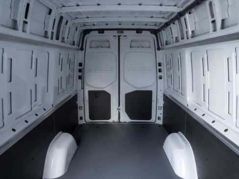 New 2025 Mercedes-Benz Sprinter 2500 image 12