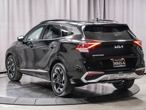 Used 2023 Kia Sportage SX FWD image 2