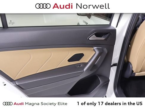 Used 2024 Volkswagen Tiguan SE R-Line AWD/4WD image 19