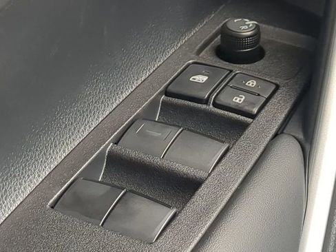 New 2026 Toyota Corolla Cross LE FWD image 22