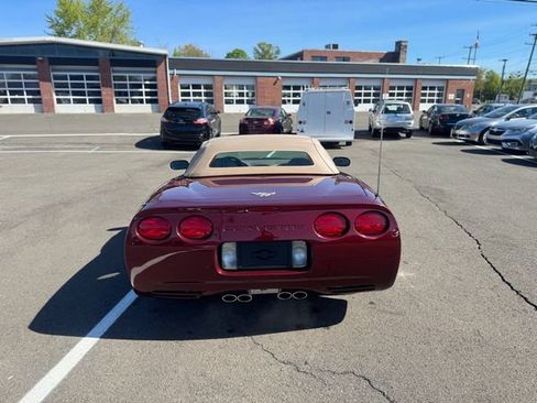 Used 2003 Chevrolet Corvette Convertible w/ Preferred Equipment Group1 RWD image 6