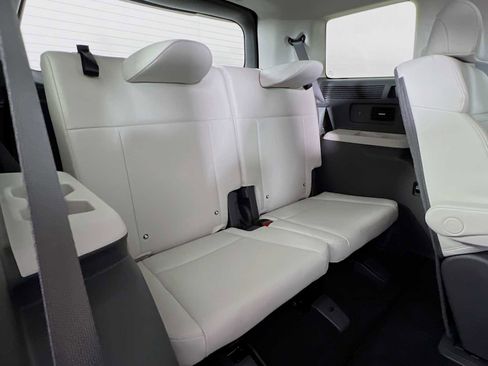 Used 2025 Hyundai Santa Fe Calligraphy image 29