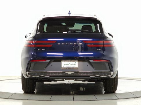 New 2026 Genesis GV70 2.5T Select image 7