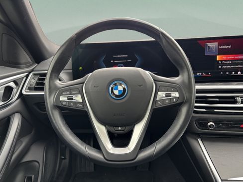 Used 2024 BMW i4 eDrive35 w/ Premium Package RWD image 7