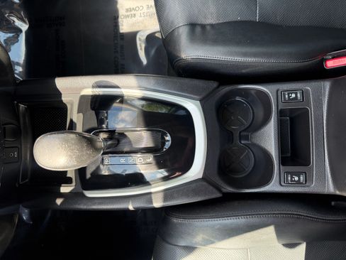 Used 2015 Nissan Rogue SL AWD/4WD image 15