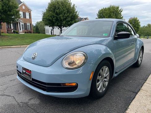 Used 2015 Volkswagen Beetle 1.8T FWD image 1