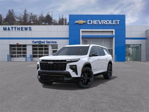 New 2026 Chevrolet Traverse RS image 8
