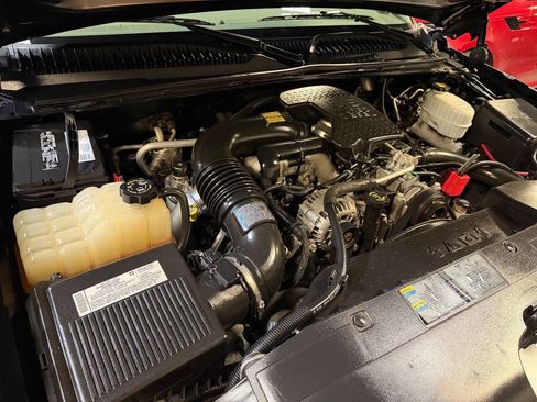 Used 2005 Chevrolet Silverado 2500 LS w/ Heavy-Duty Power Package image 16