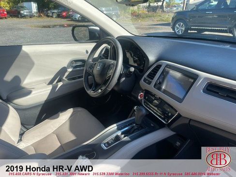 Used 2019 Honda HR-V EX-L image 9