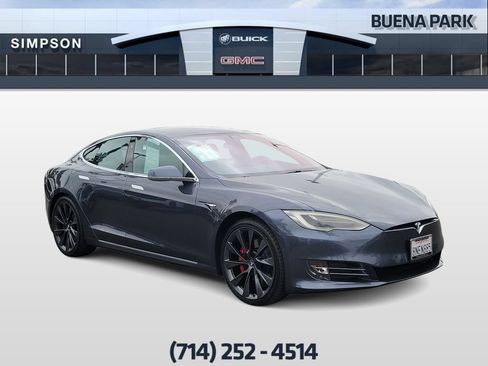 Used 2019 Tesla Model S Performance AWD/4WD image 2
