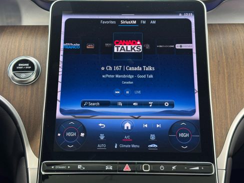 Used 2024 Mercedes-Benz GLC 300 image 28