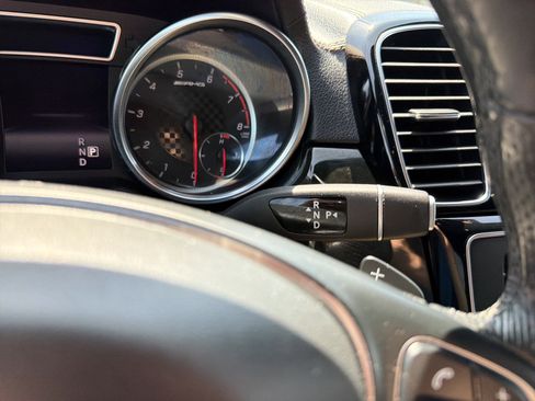 Used 2019 Mercedes-Benz GLE 43 AMG 4MATIC Coupe image 21