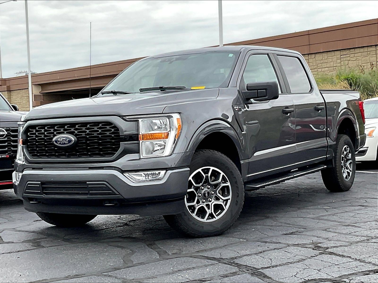 Used 2021 Ford F150 XL w/ STX Appearance Package AWD/4WD image 2