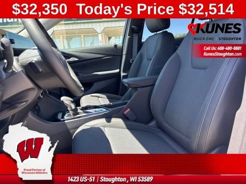 New 2026 Buick Encore GX Preferred w/ Advanced Technology Package AWD/4WD image 17