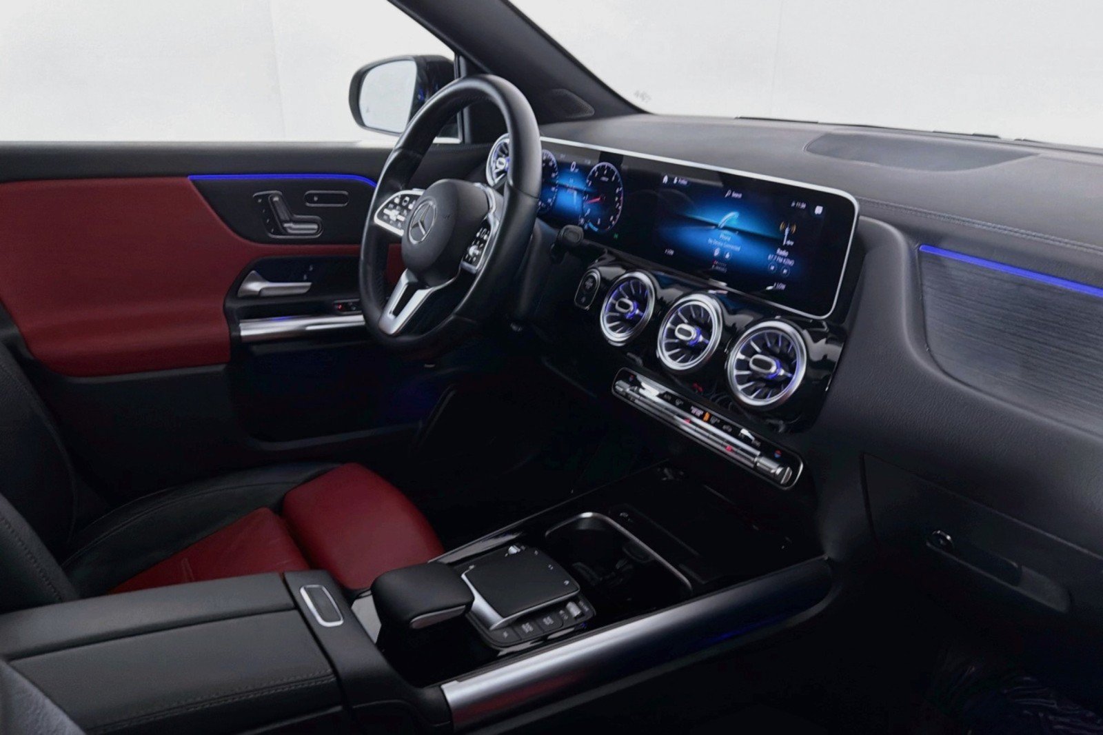 Certified 2021 Mercedes-Benz GLA 250 4MATIC w/ AMG Line Exterior image 17