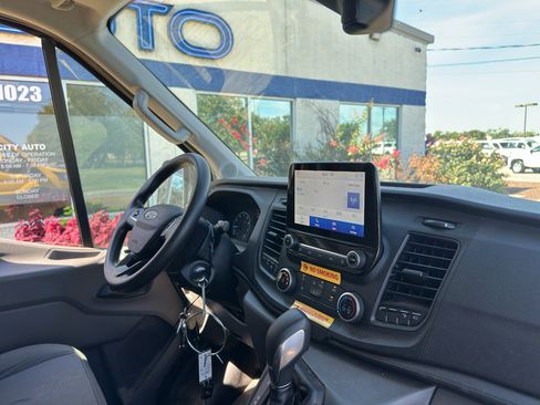 Used 2021 Ford Transit 250 148 High Roof Extended w/ Parcel Delivery Package RWD image 11