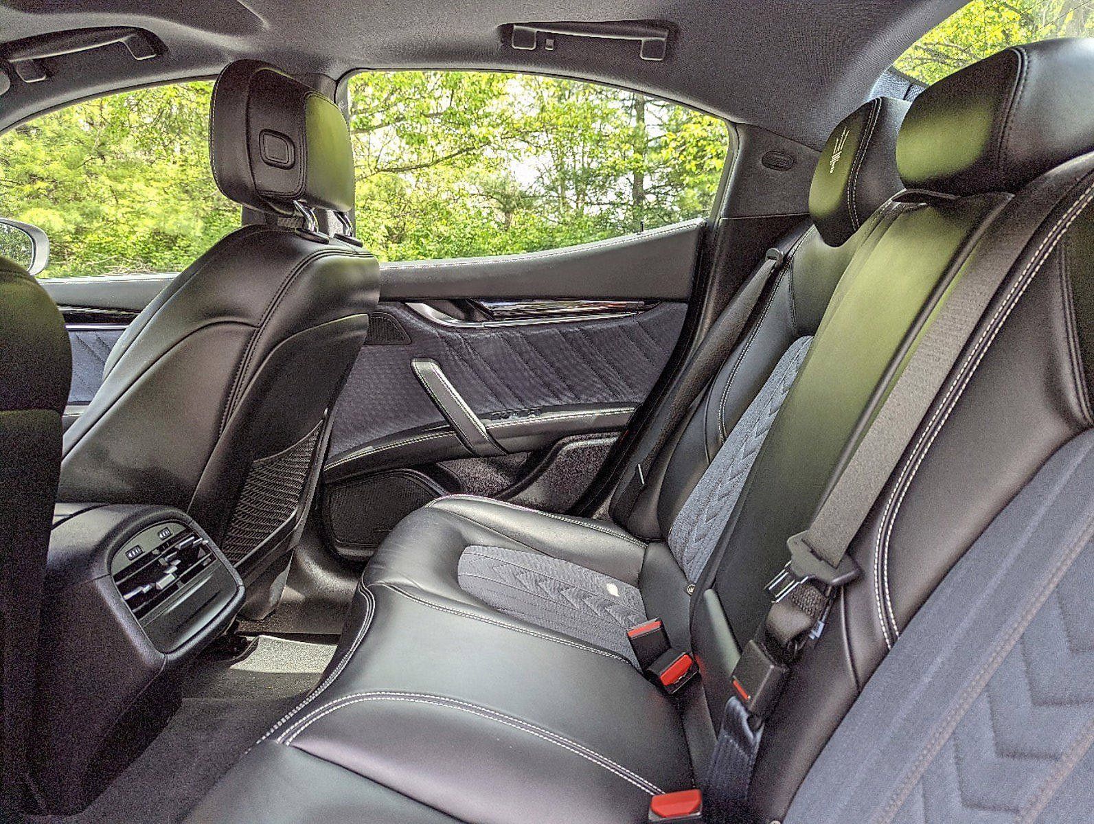 Used 2019 Maserati Ghibli S GranLusso AWD/4WD image 7