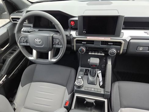 New 2026 Toyota Tacoma TRD Off-Road AWD/4WD image 30