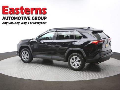 Used 2021 Toyota RAV4 LE AWD/4WD image 61