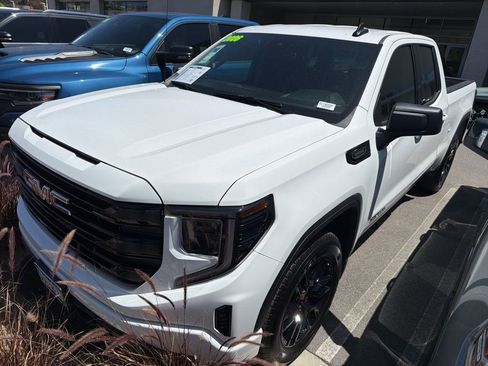 Certified 2026 GMC Sierra 1500 Elevation RWD image 2