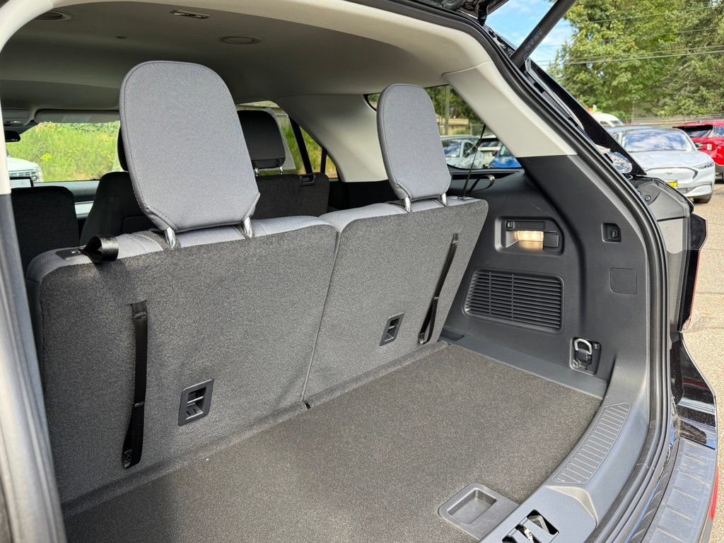 New 2026 Ford Explorer Active AWD/4WD image 24