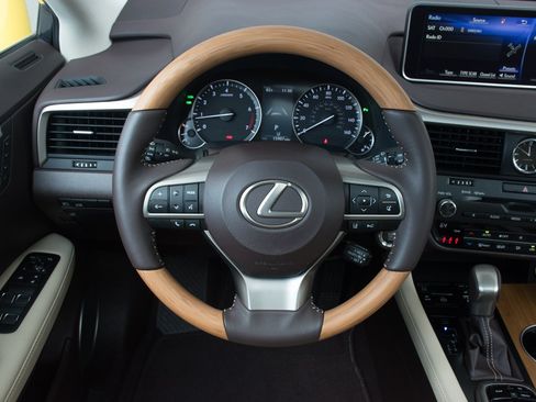 Used 2017 Lexus RX 350 FWD w/ Premium Package image 23