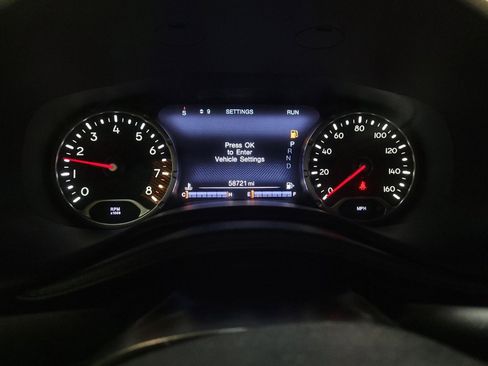 Used 2020 Jeep Renegade Altitude AWD/4WD image 23