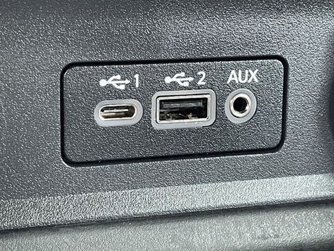 Used 2024 Nissan Sentra SV FWD image 20