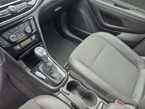 Certified 2022 Buick Encore Preferred w/ Safety Package FWD image 26